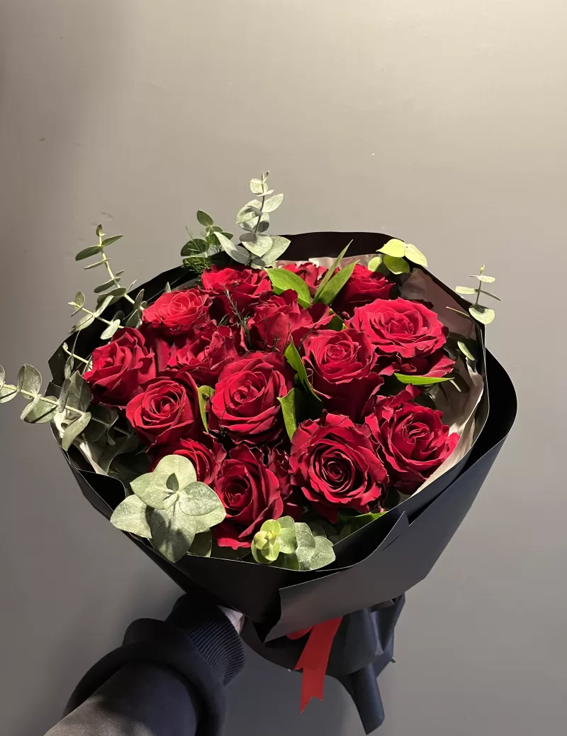 Bloom Roses